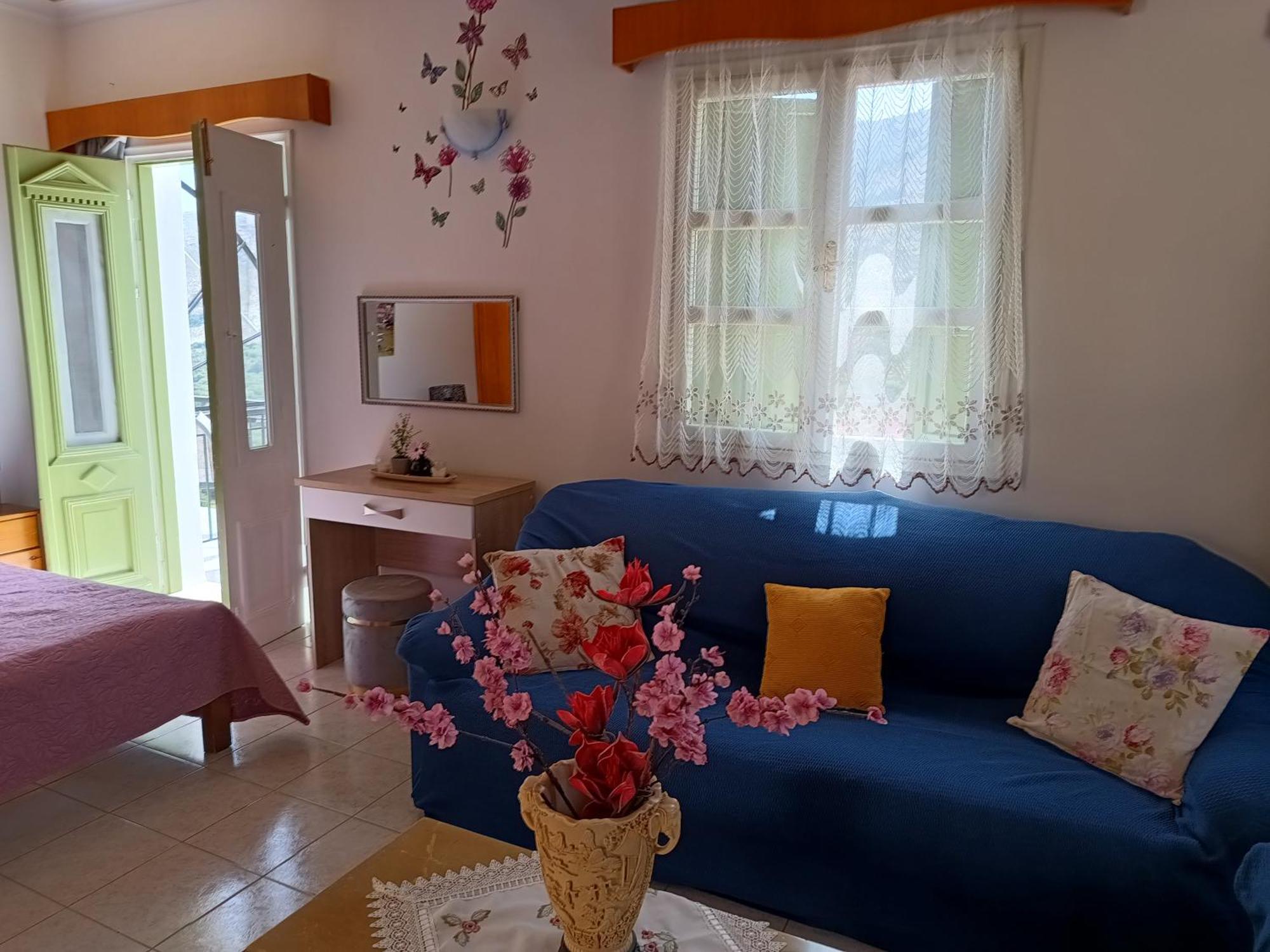 Zoe Apartments Sými Eksteriør bilde