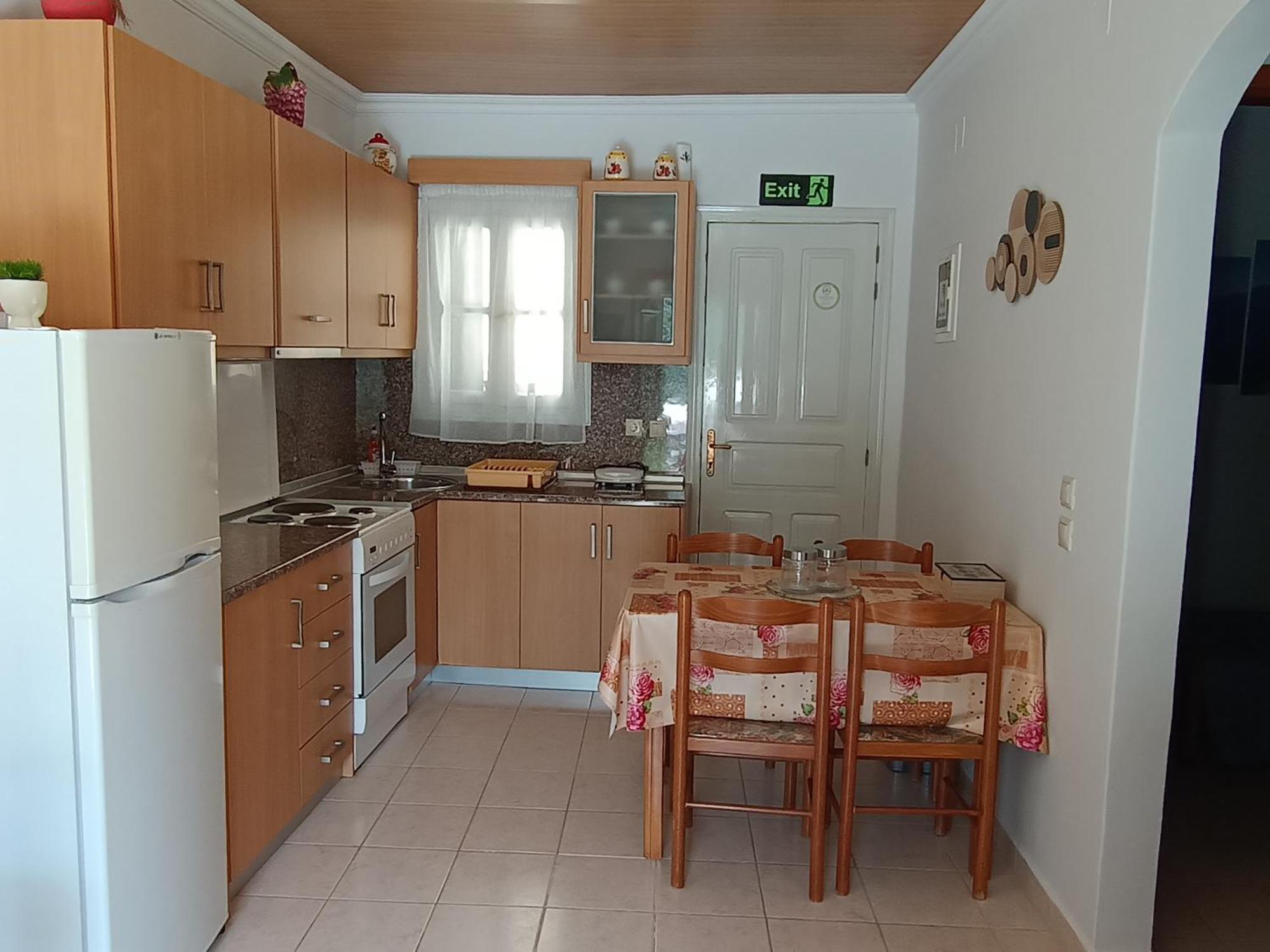 Zoe Apartments Sými Eksteriør bilde